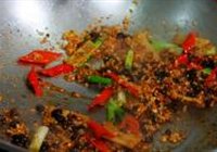 避风塘炒蟹的做法 步骤18