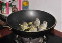 黄豆酱焖泥猛鱼的做法 步骤3