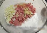 肉馅藕的做法 步骤2