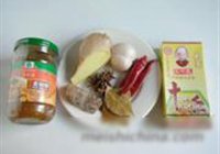 咖喱牛肉煲的做法 步骤2