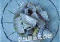 茄汁带鱼的做法 步骤3