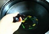 海参最家常做法的做法 步骤3