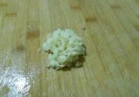豆角炒肉的做法 步骤3