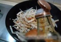菌菇炒牛肚的做法 步骤11