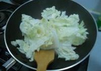 炒大白菜的做法 步骤8
