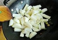 红烧萝卜的做法 步骤4