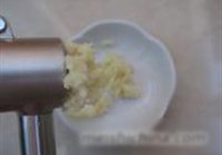 蒜蓉虾球蒸白菜的做法 步骤4