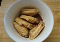 蜜汁鸡翅的做法 步骤5