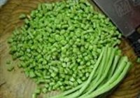 肉丁酸豆角的做法 步骤3