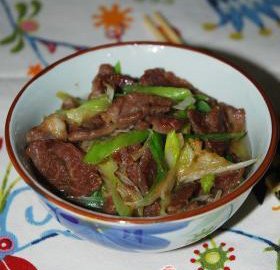 葱爆羊肉
