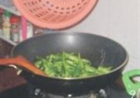 尖椒炒瘦肉的做法 步骤9