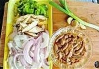 洋葱炒腰花的做法 步骤7