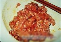 蒜薹肉末的做法 步骤2