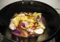 土豆焖排骨的做法 步骤11