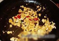 蒜薹肉末的做法 步骤4
