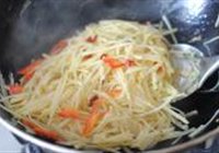 酸辣土豆丝的做法 步骤10