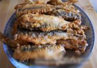 酥炸小鱼的做法 步骤8