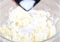 轻乳酪蛋糕的做法 步骤2