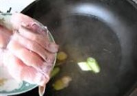 软溜草鱼片的做法 步骤6