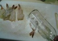 三片敲虾的做法 步骤3