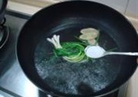 三片敲虾的做法 步骤10