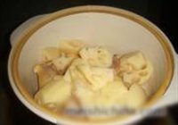 莲藕山药煲鸭汤的做法 步骤12