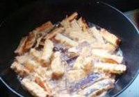 鱼香茄条的做法 步骤8