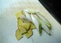 荤素烩什锦的做法 步骤2