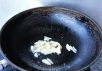 肉皮烧扁豆的做法 步骤2