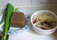 酸菜魔芋豆腐的做法 步骤1