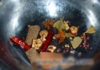 香菇红烧肉的做法 步骤3