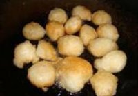 雪菜炒汤圆的做法 步骤7