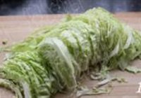 铁板包菜的做法 步骤1