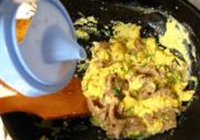滑蛋牛肉的做法 步骤6