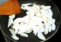 茭白炒毛豆籽的做法 步骤9