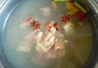 土豆炖鸡块的做法 步骤3