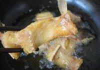 熏鱼的做法 步骤3