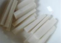 白菜年糕烩排骨的做法 步骤3