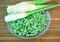 茭白炒毛豆籽的做法 步骤1