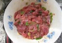 滑蛋牛肉的做法 步骤1