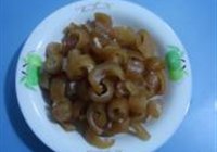 蒜苔炒猪皮的做法 步骤1