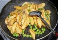 茭白炒毛豆籽的做法 步骤12