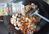 虾仁烩杂锦的做法 步骤7