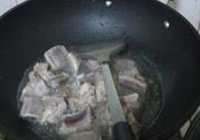蒜香红烧排骨的做法 步骤3