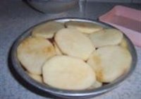 软绵的土豆扣肉的做法 步骤7
