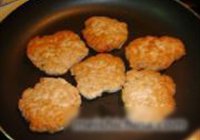 猪肉莲藕饼的做法 步骤8