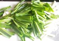 大蒜炒肉片的做法 步骤3