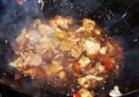 血豆腐肉片炒青蒜的做法 步骤7