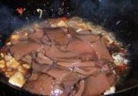 血豆腐肉片炒青蒜的做法 步骤8