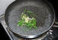 盐水河虾的做法 步骤5